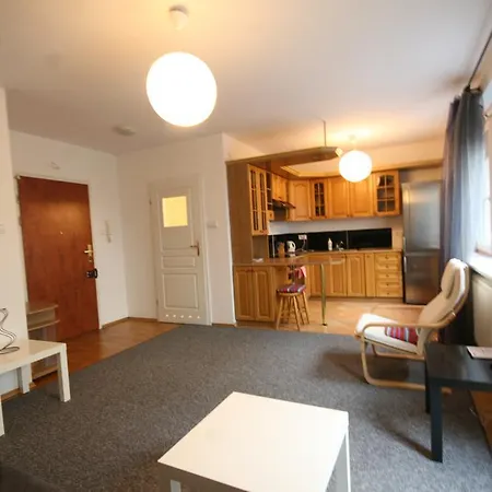 Tower Apartment *