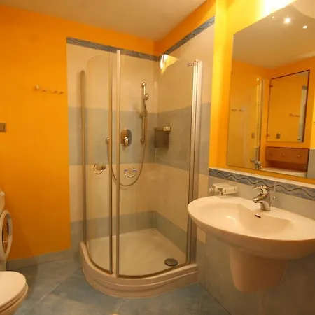 Tower Apartment *